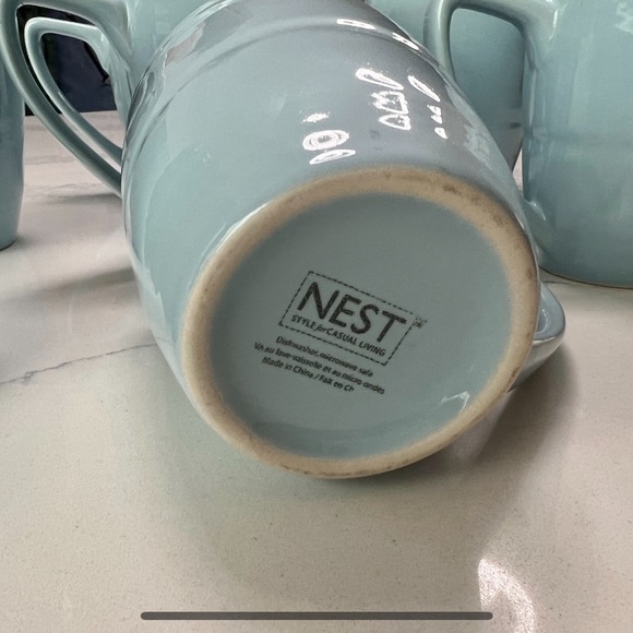 8 Nest light Blue Ceramic Mugs - Picture 4 of 4